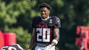 Jul 29, 2025; Atlanta, GA, USA; Atlanta Falcons cornerback Dee Alford (20) shown on the field during practice at training camp at IBM Performance Field. Mandatory Credit: Dale Zanine-Imagn Images