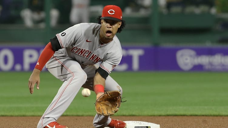 Cincinnati Reds shortstop Jose Barrero (38) takes a throw.