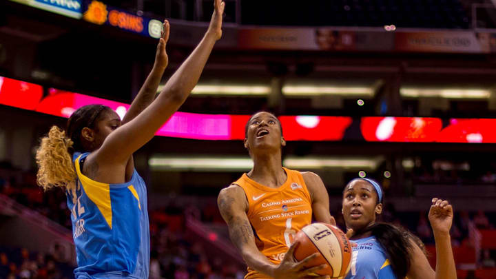 Jun 8, 2018; Phoenix, AZ, USA; Phoenix Mercury guard Yvonne Turner jumps for a basket during the first half against the Chicago Sky at Talking Stick Resort Arena. Mandatory Credit: Brian Munoz-The Arizona Republic via USA TODAY NETWORK
