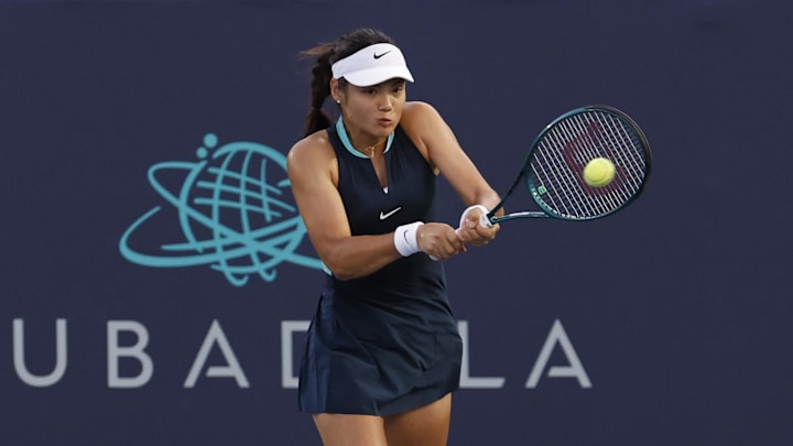 Emma Raducanu hits a backhand against Peyton Stearns at the Mubadala Citi DC Open on July 31, 2024.