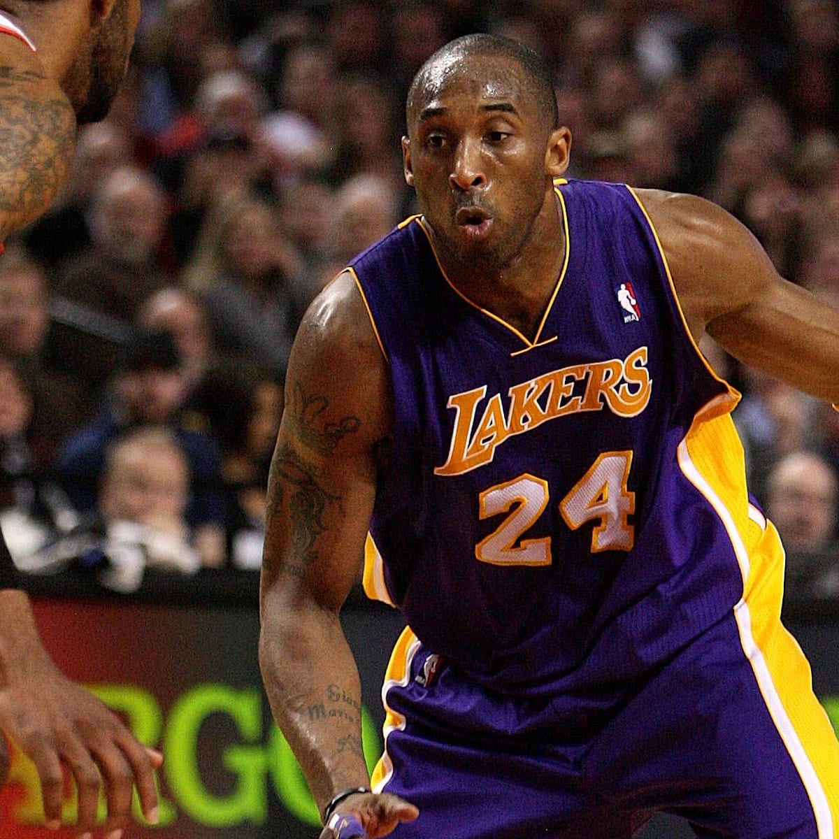 Kobe bryant joining lakers deals
