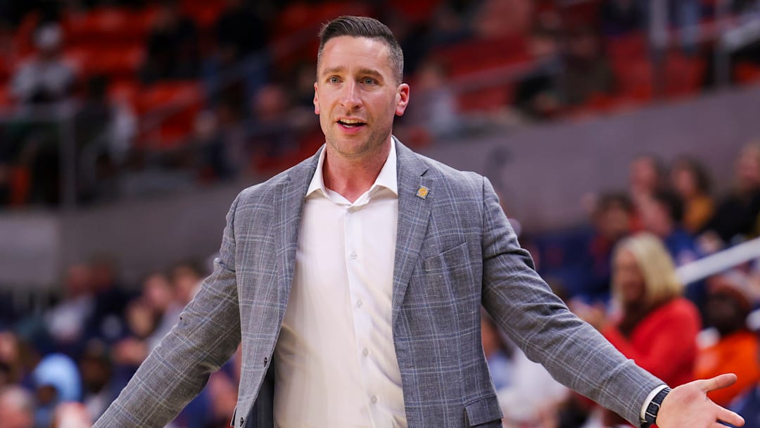 Auburn Tigers head coach Steven Pearl is reloading for a run at the NCAA Tournament in 2026-27.