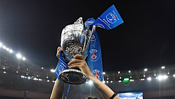 Le trophée de la Coupe de France