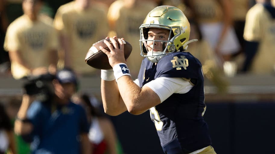 Notre Dame Fighting Irish quarterback Riley Leonard could use a good game this week. | Michael Clubb / USA TODAY NETWORK