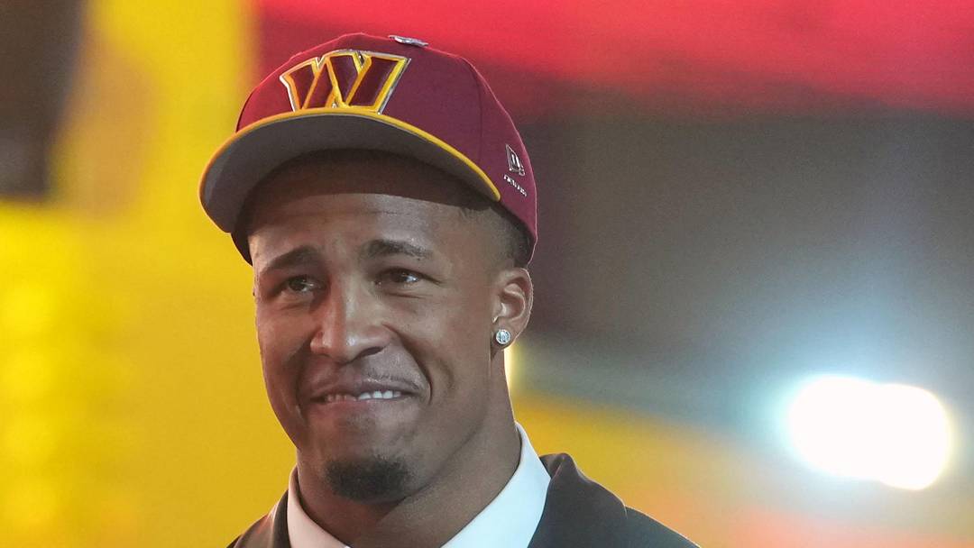 Apr 23, 2026; Pittsburgh, PA, USA; Ohio State Buckeyes linebacker Sonny Styles is selected by the Washington Commanders as the number seven pick during the 2026 NFL Draft at Acrisure Stadium. Mandatory Credit: Kirby Lee-Imagn Images
