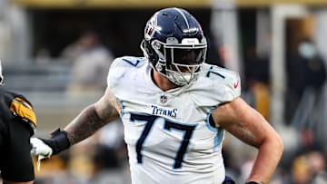 Tennessee Titans v Pittsburgh Steelers