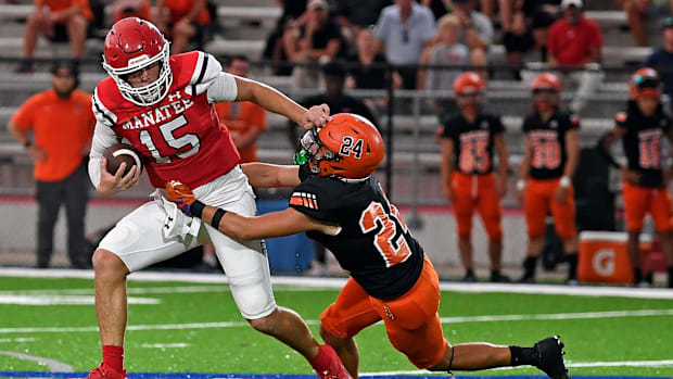 Manatee quarterback Andrew Heidel 