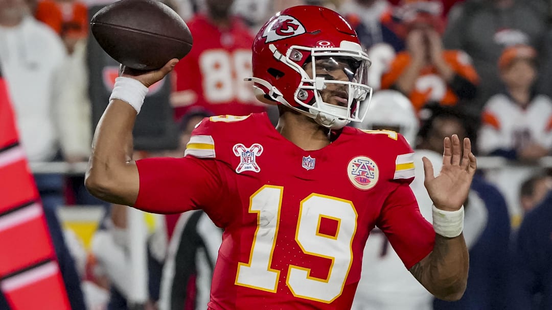 Dec 25, 2025; Kansas City, Missouri, USA; Kansas City Chiefs quarterback Chris Oladokun (19) throws a pass during the second quarter at GEHA Field at Arrowhead Stadium.