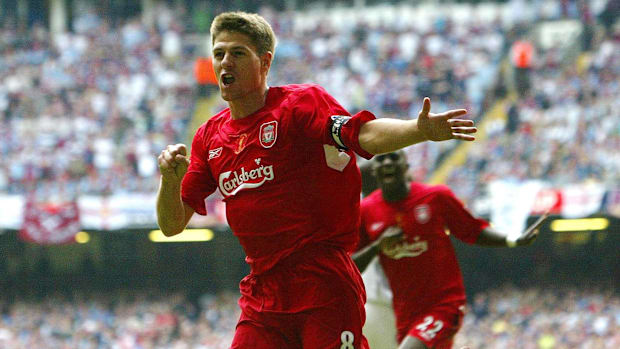 Steven Gerrard celebrates scoring in the 2006 FA Cup final.