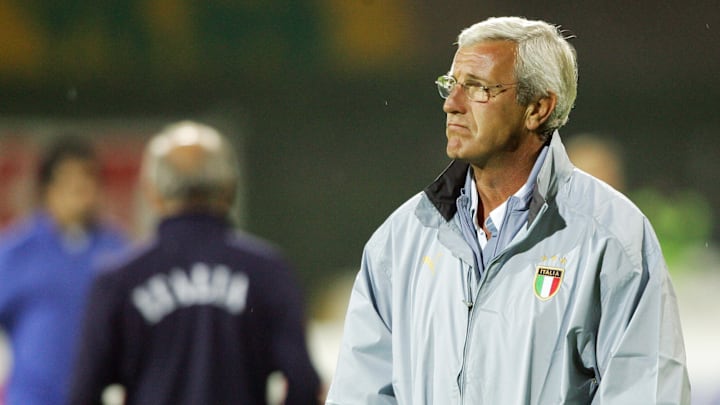 Italian coach Marcello Lippi leaves the