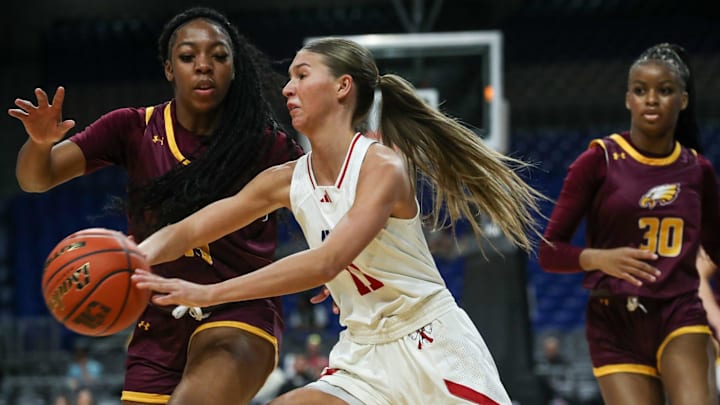 Jim Ned's Gracee Cooley passes during the Class 3A Division I state championship girls basketball game on Friday, February. 28, 2025, at the Alamodome in San Antonio. Jim Ned's Gracee Cooley passes during the Class 3A Division I state championship girls basketball game on Friday, February. 28, 2025, at the Alamodome in San Antonio.