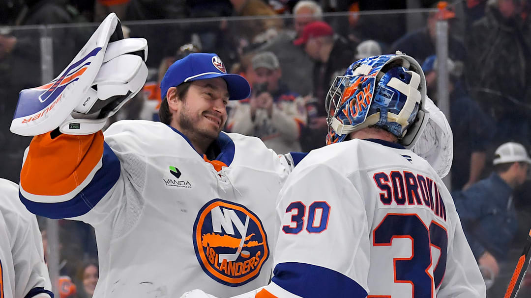 New York Islanders v Edmonton Oilers