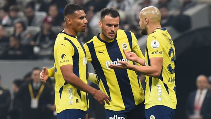 Besiktas v Fenerbahce - Turkish Super League Besiktas v Fenerbahce - Turkish Super League