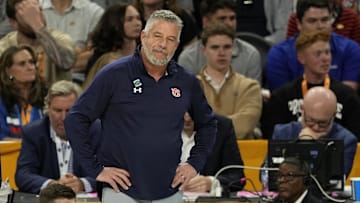 Auburn Tigers head coach Bruce Pearl