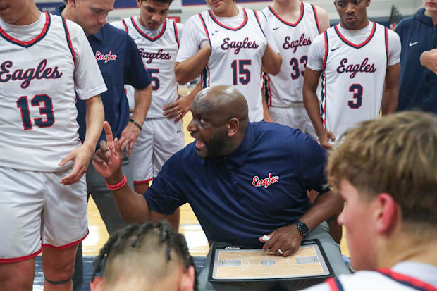 Billy White Jr. basketball