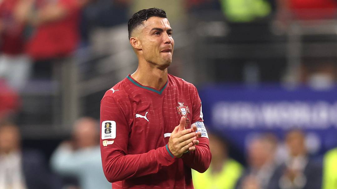 Cristiano Ronaldo spielt weiter für Portugal Cristiano Ronaldo spielt weiter für Portugal