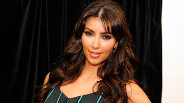 Kardashian Sisters Try On Shopflick.com Treads