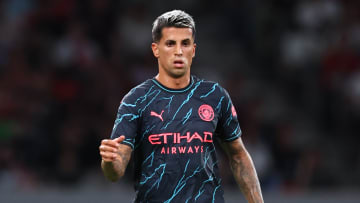 João Cancelo deixou o Manchester City de forma permanente