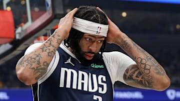 Dallas Mavericks v Memphis Grizzlies - Play-In Tournament