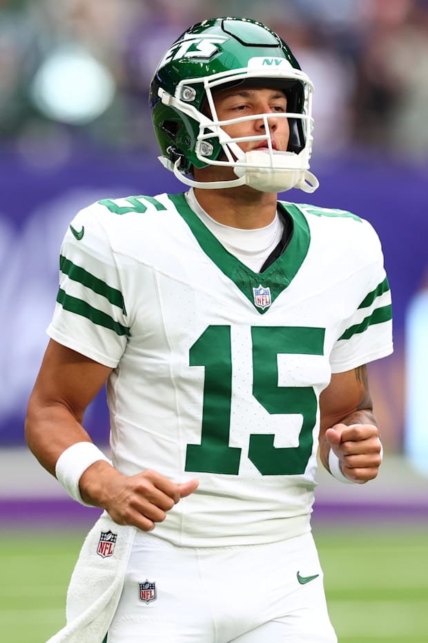 New York Jets Practice Squad Quarterback Adrian Martinez (15) during a practice session