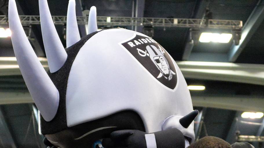 Raiders, NFL.
