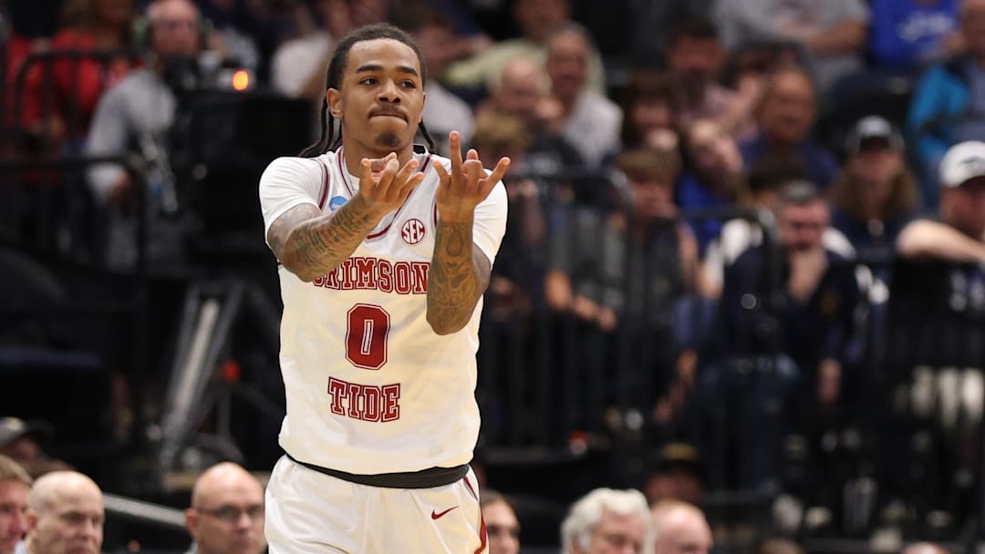 Alabama Crimson Tide guard Labaron Philon (0) reacts after a basket in the second half against the Hofstra Pride during a first round game of the men's 2026 NCAA Tournament at Benchmark International Arena. 