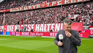 Die Fans des 1. FC Köln standen nicht mehr hinter Lukas Kwasniok Die Fans des 1. FC Köln standen nicht mehr hinter Lukas Kwasniok
