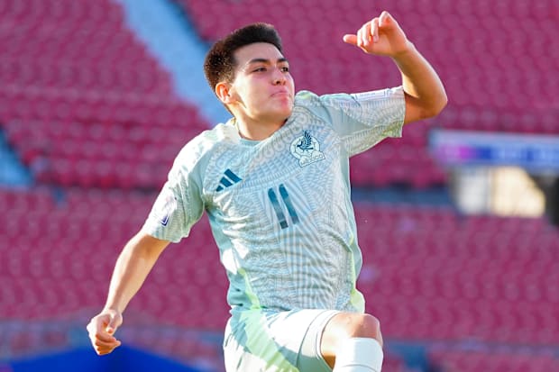 กิลแบร์โต โมรา กิลแบร์โต โมรา