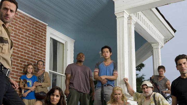 Andrew Lincoln, Madison Lintz, Melissa Suzanne McBride, Sarah Wayne Callies, Chandler Riggs, IronE Singleton, Steven Yeun, Laurie Holden, Jeffrey DeMunn, Norman Reedus, and Jon Bernthal - The Walking Dead _ Season 2 _ Gallery - Photo Credit: Matthew Welch/AMC