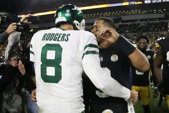 Aaron Rodgers, Russell Wilso