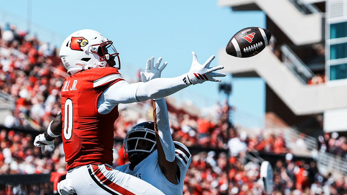 Louisville Opens as 26.5-Point Favorite vs Bowling Green for 2025 Clash