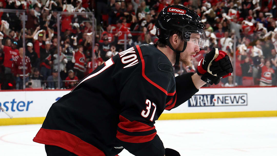 Washington Capitals v Carolina Hurricanes - Game Three