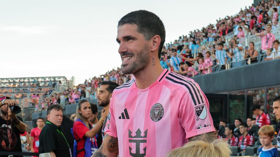 Rodrigo De Paul is expected to return to the starting lineup for Inter Miami against Necaxa on Saturday.  | Sam Navarro-Imagn Images