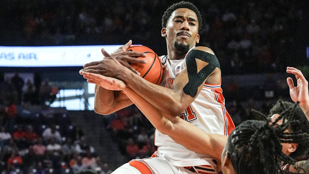 Clemson guard Ace Buckner was a clear bright spot in the Tigers' loss to Florida State.