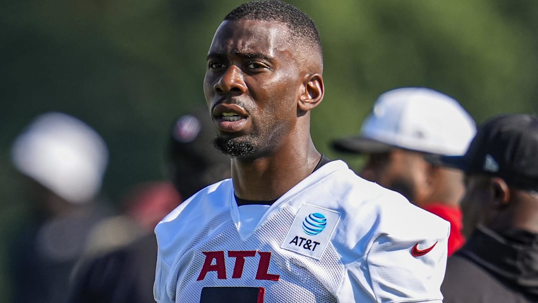 Atlanta Falcons tight end Kyle Pitts (8) is shown on the field during training camp at IBM Performance Field.