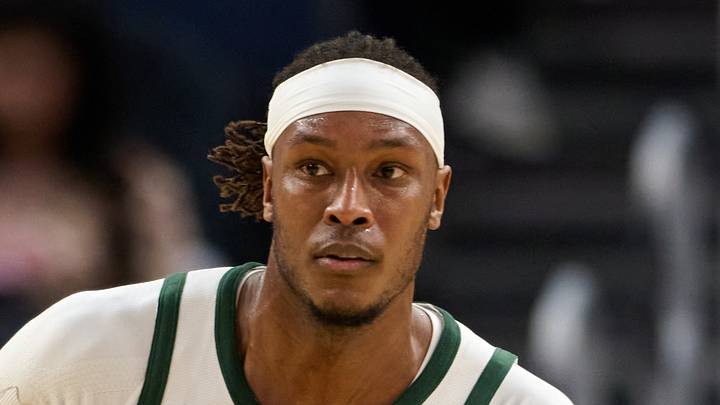 Golden State Warriors guard Brandin Podziemski (2) vies for position against Milwaukee Bucks center Myles Turner (3) during the third quarter at Chase Center on January 7, 2026.