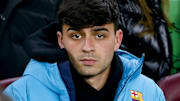 Pedri en el banquillo del FC Barcelona
