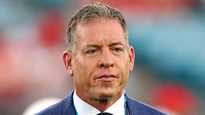ESPN broadcaster Troy Aikman