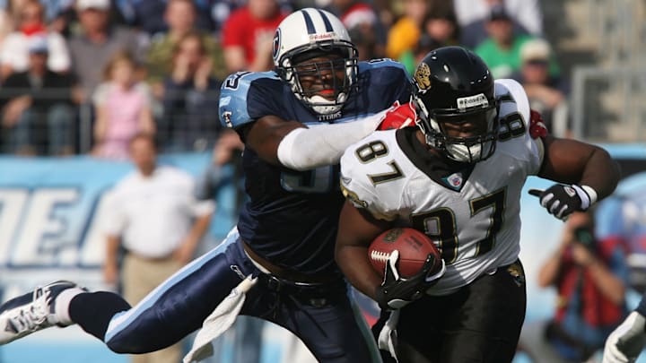 Oregon tight end George Wrighster played six seasons in the NFL with Jacksonville and caught 94 passes for 850 yards in his pro career. As a Duck in 2001 and 2002, 52 catches, 691 yards, seven TDs.
