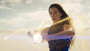 Moiraine Damodred (Rosamund Pike) in The Wheel of Time season 3. Image: Prime Video.
