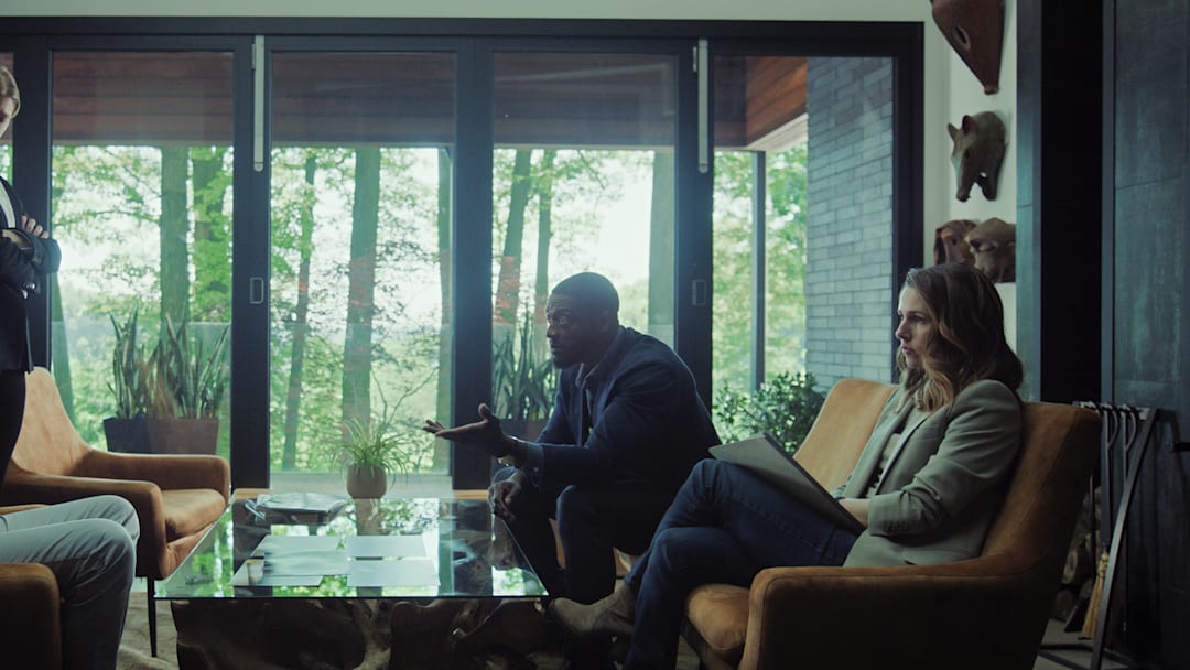 L-R Matthew Lillard as Lance Durand, Lou Jurgens as Nat Gancarz, Alona Tal as Kayla Craig, Aldis Hodge as Alex Cross. Photo Courtesy of Ian Watson/Prime Video