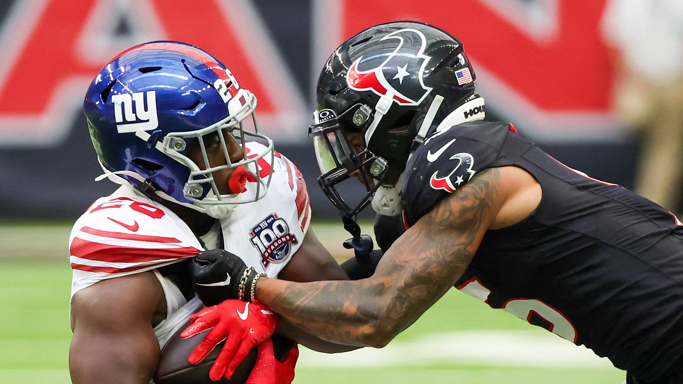 Texans Injury Report vs. Giants: 3 Starters Ruled Out, Tank Dell Update