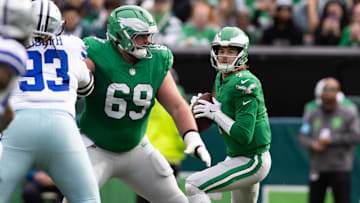 Dec 29, 2024; Philadelphia, Pennsylvania, USA; Philadelphia Eagles quarterback Kenny Pickett (7) passes against the Dallas Cowboys during the second quarter at Lincoln Financial Field. Mandatory Credit: Bill Streicher-Imagn Images