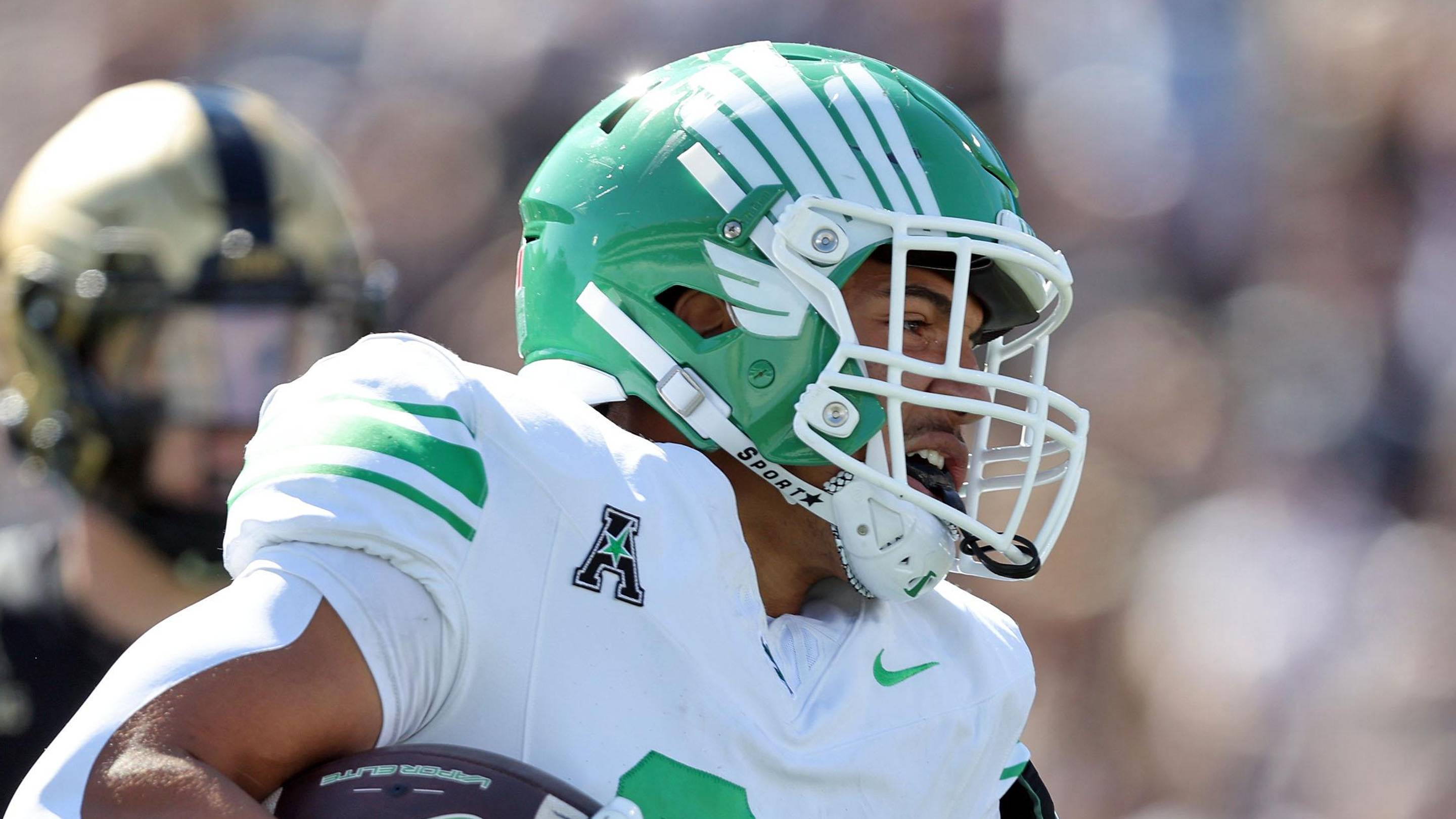 Texas Longhorns Battling Arch-Rival For Star Transfer Portal RB