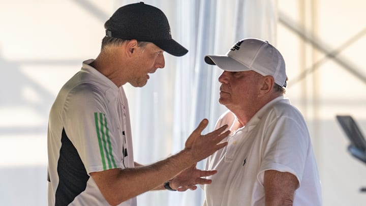 Uli Hoeness criticises former Bayern Munich head coach Thomas Tuchel.