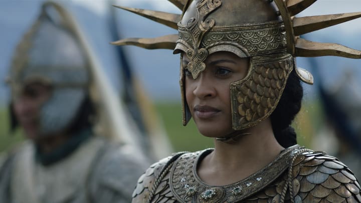 Cynthia Addai-Robinson (Queen Regent Míriel)