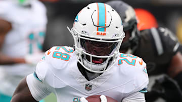 Miami Dolphins running back De'Von Achane