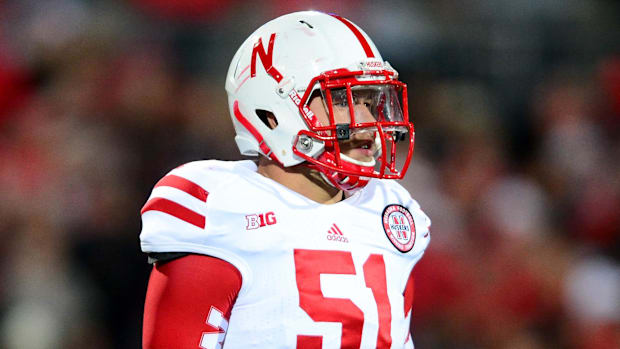 Nebraska Cornhuskers linebacker Will Compton (51) against the Ohio State Buckeyes at Ohio Stadium. 