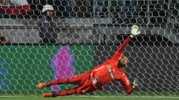 Everson defendeu um pênalti no Horto 