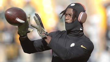 Nov 12, 2023; Pittsburgh, Pennsylvania, USA;  Pittsburgh Steelers wide receiver George Pickens (14) warms up before the game against the Green Bay Packers at Acrisure Stadium. Mandatory Credit: Charles LeClaire-Imagn Images